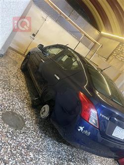 نيسان فيرسا